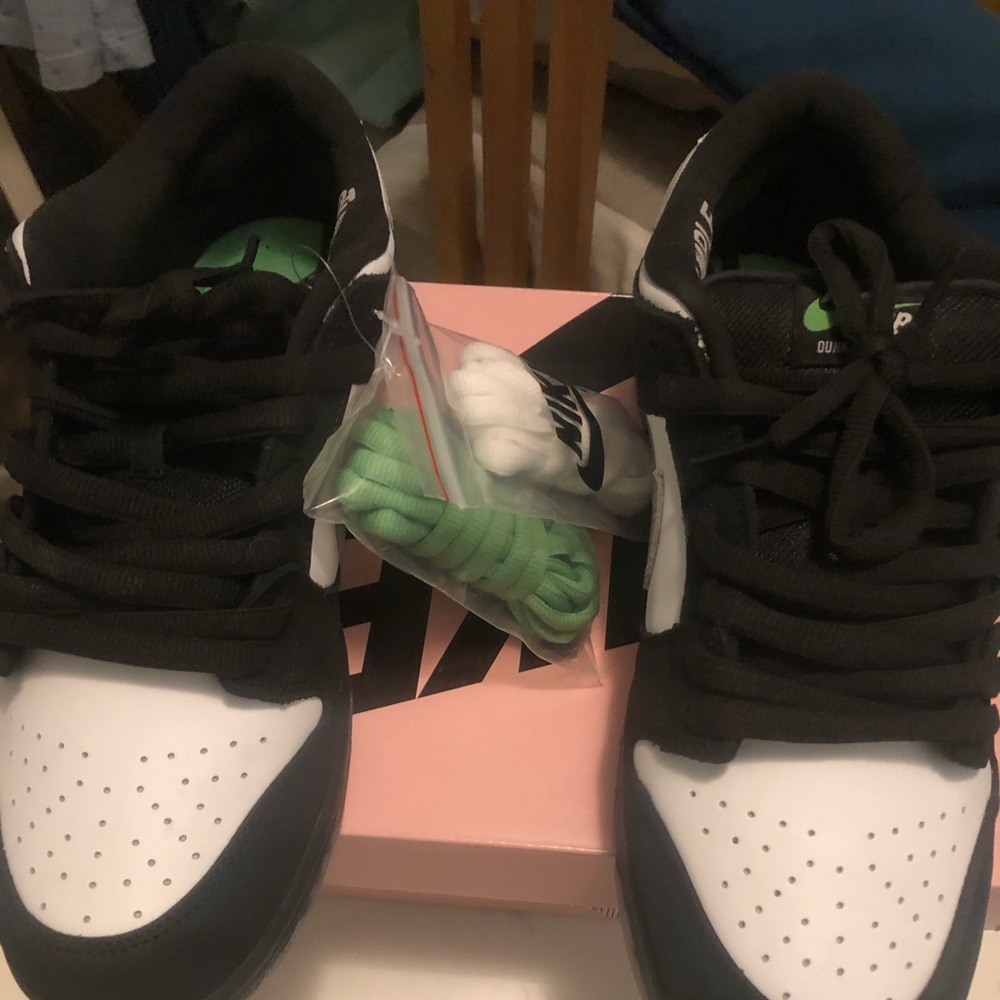 Staple x Nike SB Dunk SB Pigeon Panda 10.5